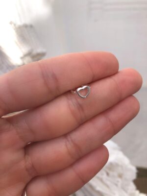 Piercing Fake Coração Vazado