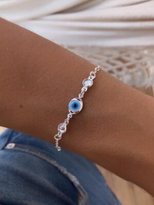 Pulseira com um Olho grego e Zircônia