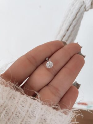 Piercing Flor Cravejado com Zircônia