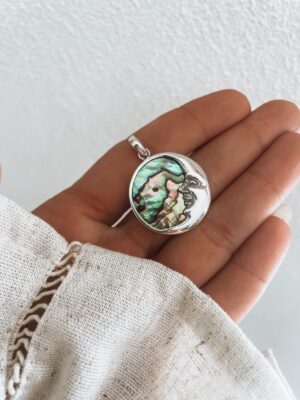 Pingente Sailor Moon Com Abalone