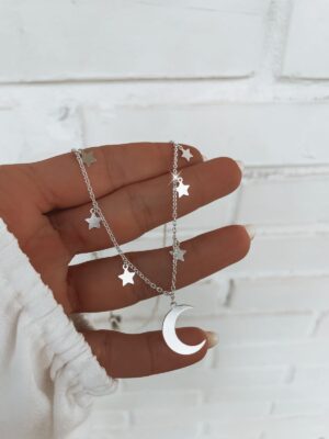 Choker Estrelinhas Com Lua Pendurada