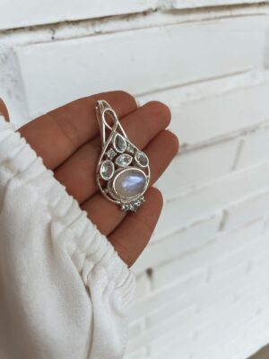 Pingente Gota Com Pedra Da Lua E Topázio Azul