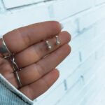 Brinco Bolinhas Duplas