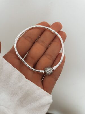 Bracelete Inspiração Pandora Fecho Cravejado