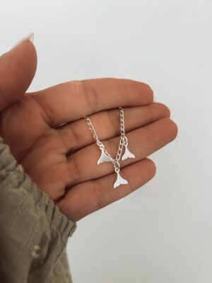Pulseira Infantil Grumet Com 3 Caudas De Sereia Penduradas