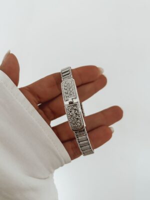 Pulseira Esteira Fecho Gaveta Detalhe De Ramos