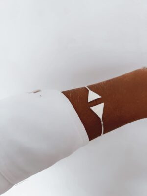 Bracelete Com Triângulo