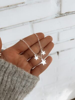 Pulseira Com Três Estrelas
