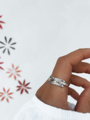 Anel Inspiração Pandora Com Zircônias E Corações