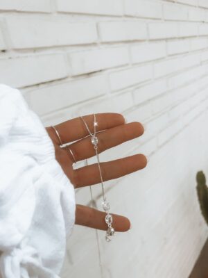 Colar Gravatinha de Ponto de Luz