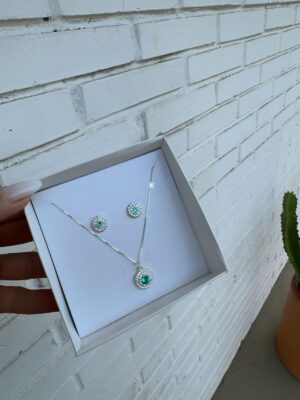 Kit Brinco E Gargantilha Cravejada Floral Com Zircônia Verde
