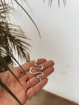 Pingente Cobra Com Cristal Transparente