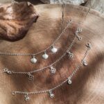 Pulseira Infantil Com Zircônias Penduradas