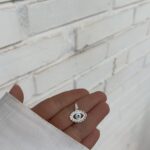 Pingente Olho De Hórus Com Detalhe Cravejado