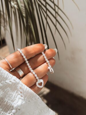 Pulseira Grossa Riviera Fecho Coração