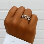 Anel Aro De Corações Vazados Cravejados