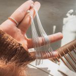 Brinco Bolinha Com Pêndulo De Franjas