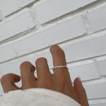 Anel Ondulado Com Ponto De Luz