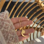 Gargantilha Gold Lua E Estrela