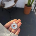 Pingente Círculo Vazado Com Madre Pérola