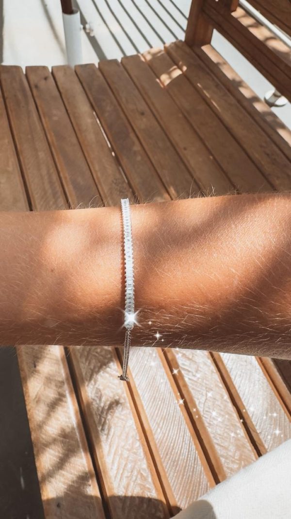 Pulseira Rígida Curvada Com Zircônias - Imagem 1