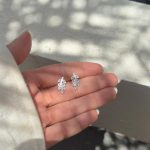 Brinco Ramo Detalhe Vazado