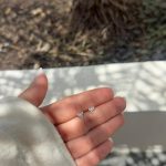 Brinco Triângulo De Zircônias